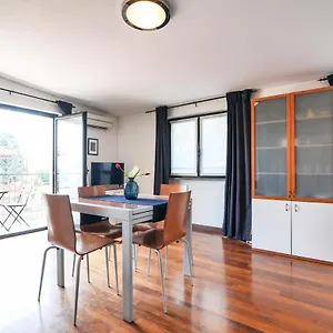 Primopiano - Euclide Apartment Milan